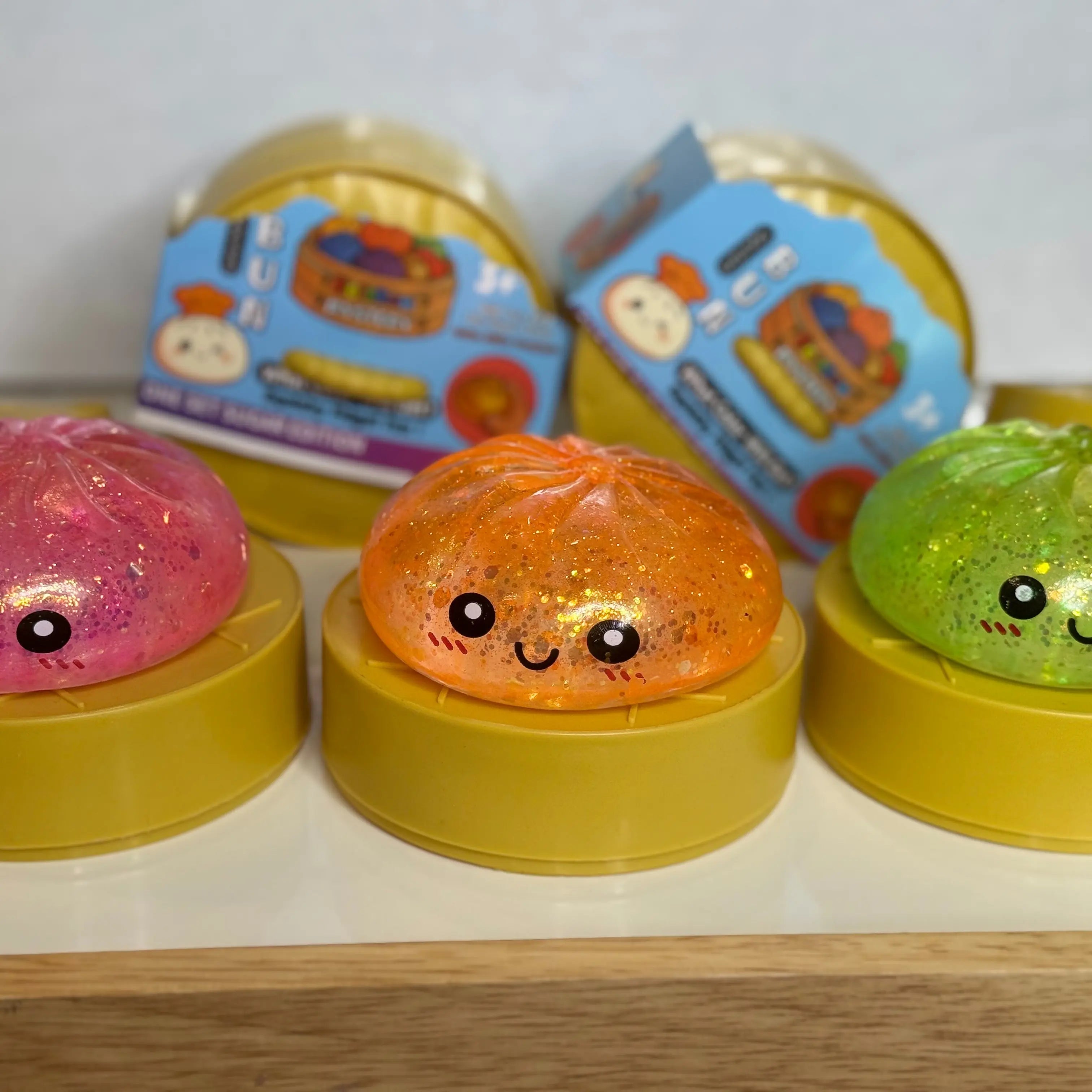Glitter Dumpling Squishy (Random Color)